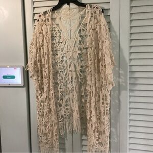 Elegant Cream Lace Kimono